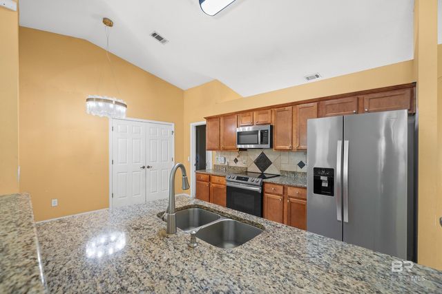 3 Martin Circle, Foley, AL 36535