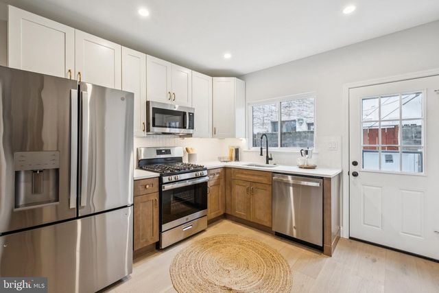 1141 WILDER ST, Philadelphia, PA 19147