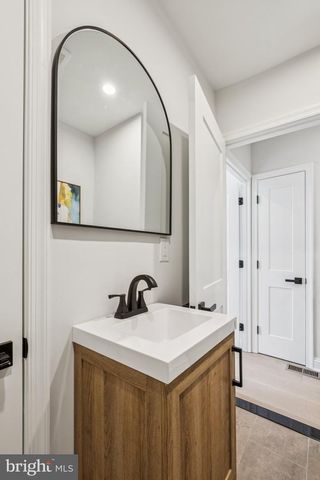 1141 WILDER ST, Philadelphia, PA 19147