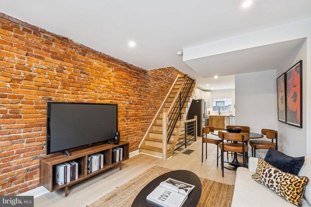 1141 WILDER ST, Philadelphia, PA 19147