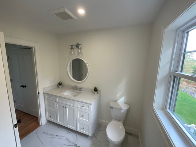10 Boxberry Lane, Freetown, MA 02717