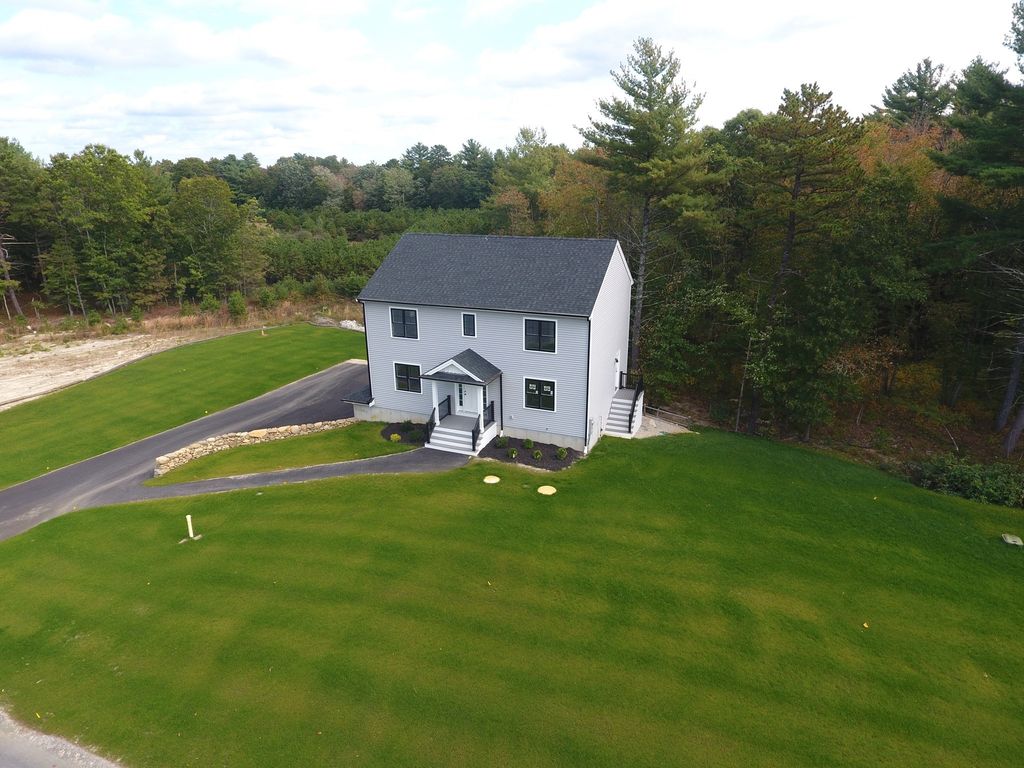 10 Boxberry Lane, Freetown, MA 02717