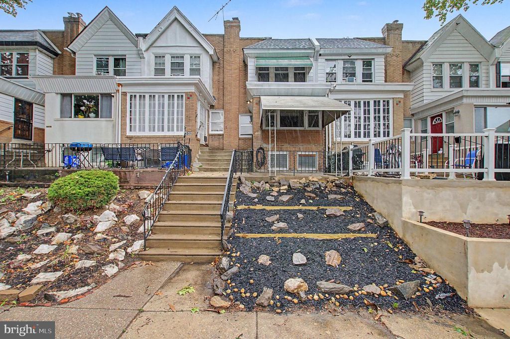 1039 N 67TH ST, Philadelphia, PA 19151