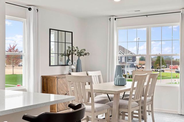 1431 Oakfield Lane, Pingree Grove, IL 60140