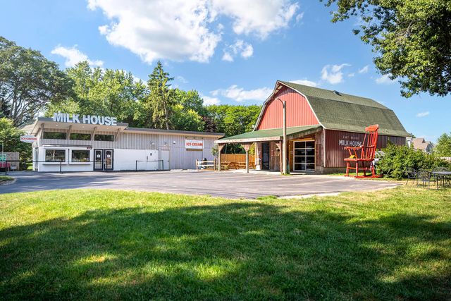 1431 Oakfield Lane, Pingree Grove, IL 60140