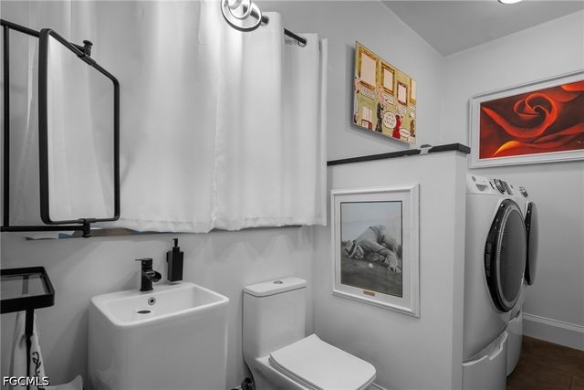 5700 Waxmyrtle WAY, Naples, FL 34109