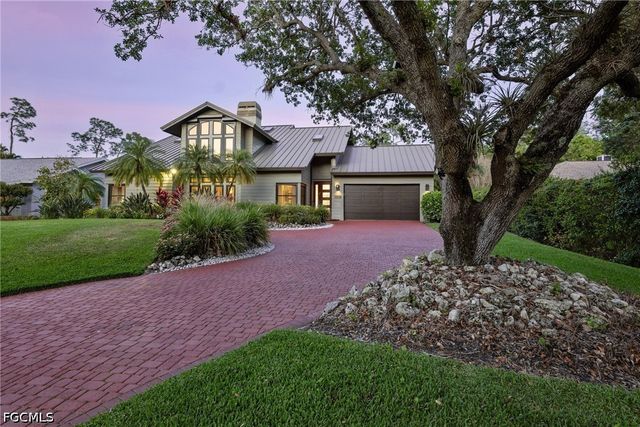 5700 Waxmyrtle WAY, Naples, FL 34109