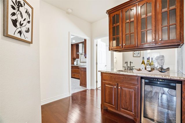 1825 Spinnaker Lane, Azle, TX 76020