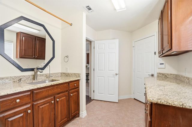 1825 Spinnaker Lane, Azle, TX 76020