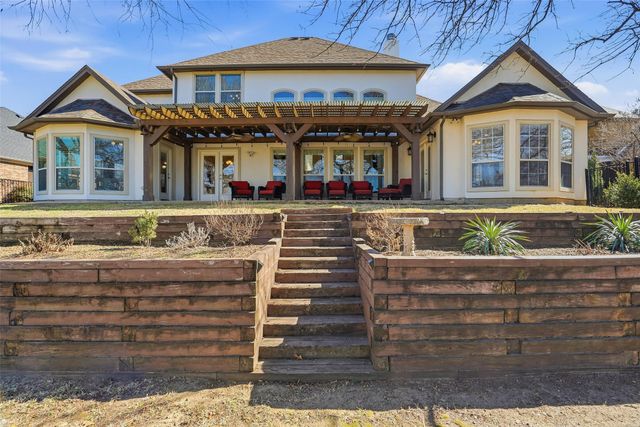 1825 Spinnaker Lane, Azle, TX 76020