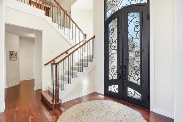 1825 Spinnaker Lane, Azle, TX 76020