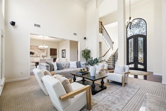 1825 Spinnaker Lane, Azle, TX 76020