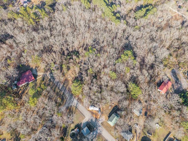 844 W PINE ST, Selmer, TN 38375