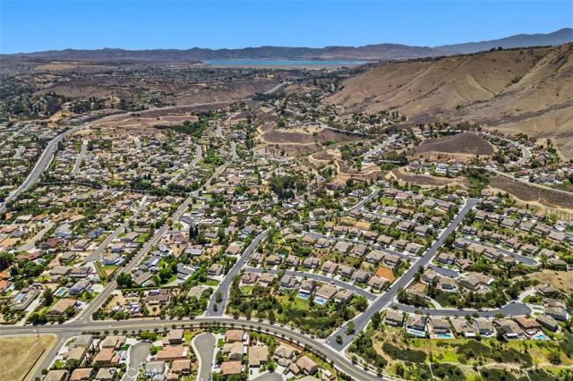 11303 Apple Canyon Lane, Riverside, CA 92503
