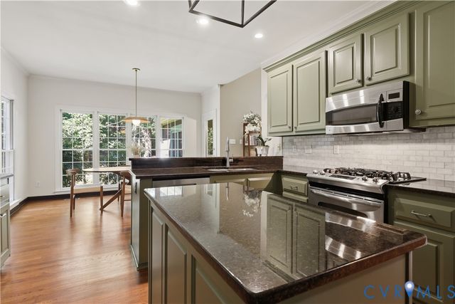 4220 Uppingham Rd, Richmond, VA 23235