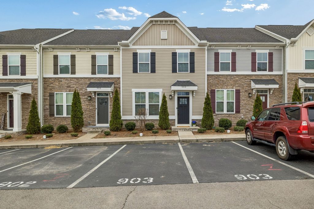 4316 Summercrest Blvd Unit 903, Antioch, TN 37013