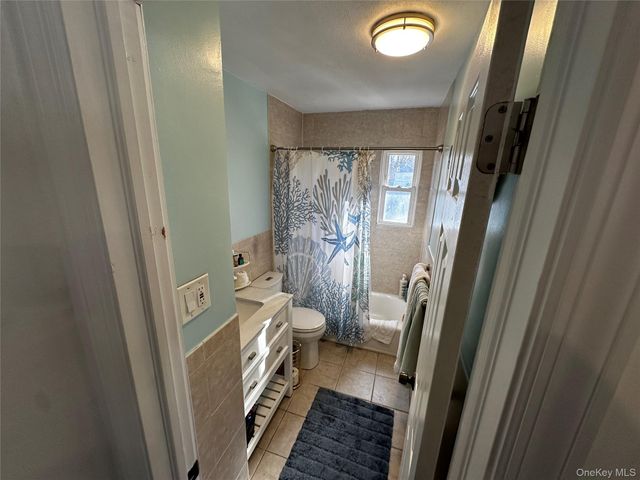 7 Lori Court, Northport, NY 11768