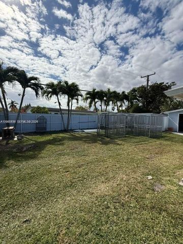 19020 SW 91st Ave ., Cutler Bay, FL 33157