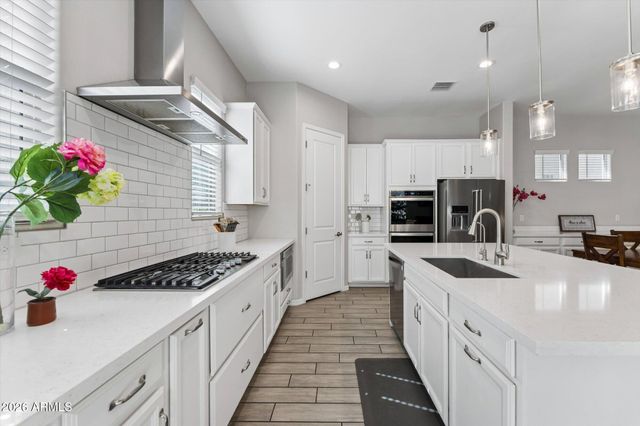 1127 S VINE Street, Chandler, AZ 85286