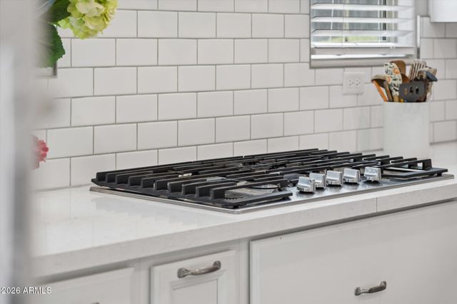 1127 S VINE Street, Chandler, AZ 85286