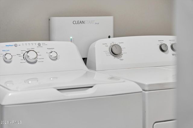 1127 S VINE Street, Chandler, AZ 85286