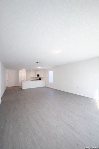 1750 White Bass, San Antonio, TX 78224