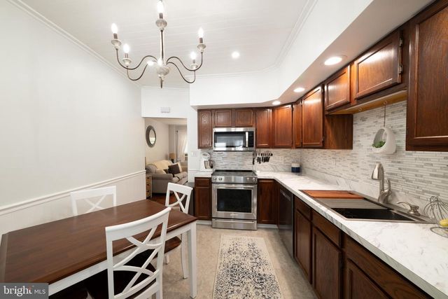 649 FURNACE ST, Emmaus, PA 18049