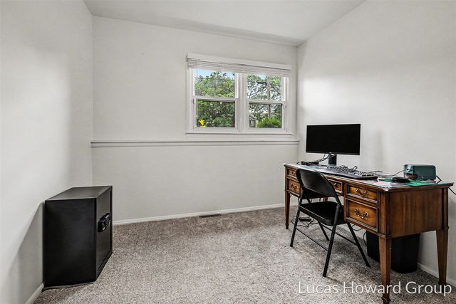 1819 Menominee Drive, Grand Rapids, MI 49506
