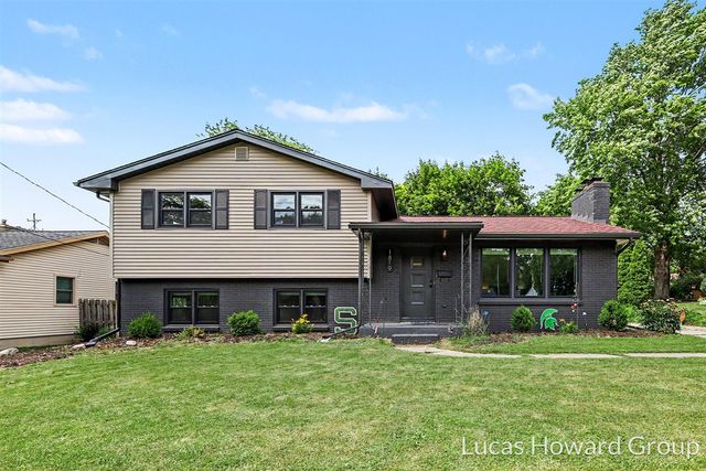 1819 Menominee Drive, Grand Rapids, MI 49506