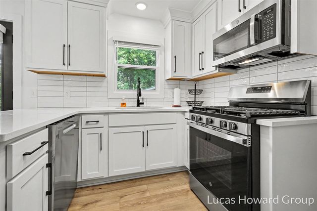 1819 Menominee Drive, Grand Rapids, MI 49506
