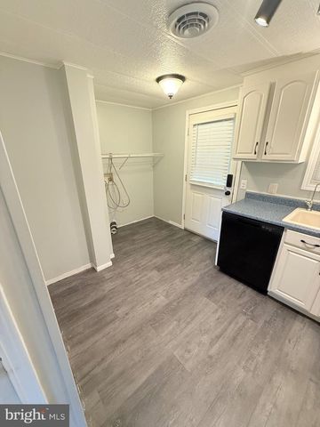 141 PEACH TREE LN, Keyser, WV 26726