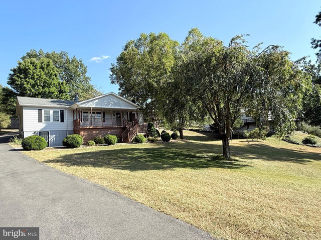 141 PEACH TREE LN, Keyser, WV 26726