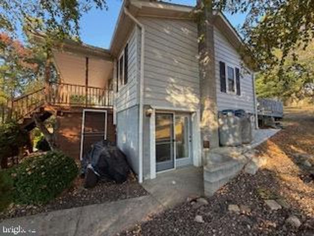 141 PEACH TREE LN, Keyser, WV 26726