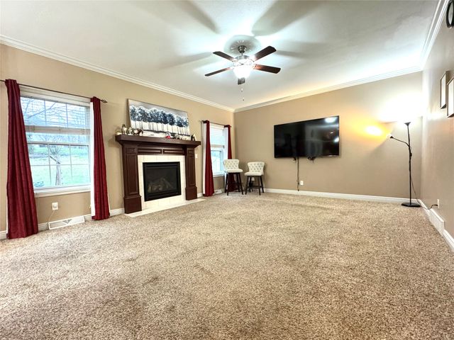 4385 STONE CREEK Drive, Erie, PA 16506