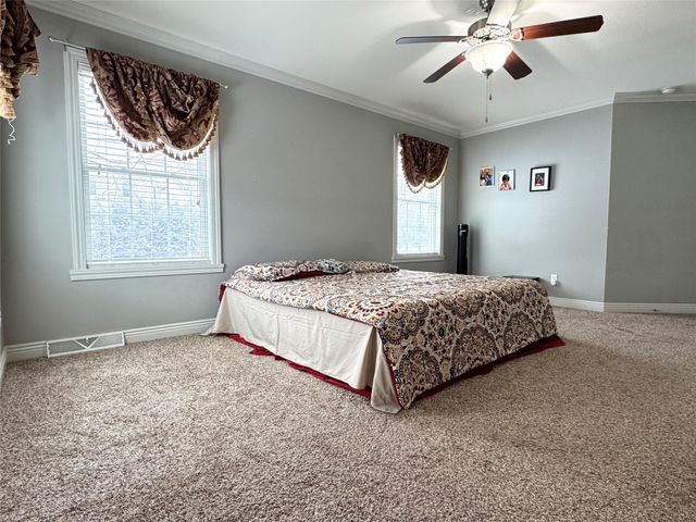 4385 STONE CREEK Drive, Erie, PA 16506