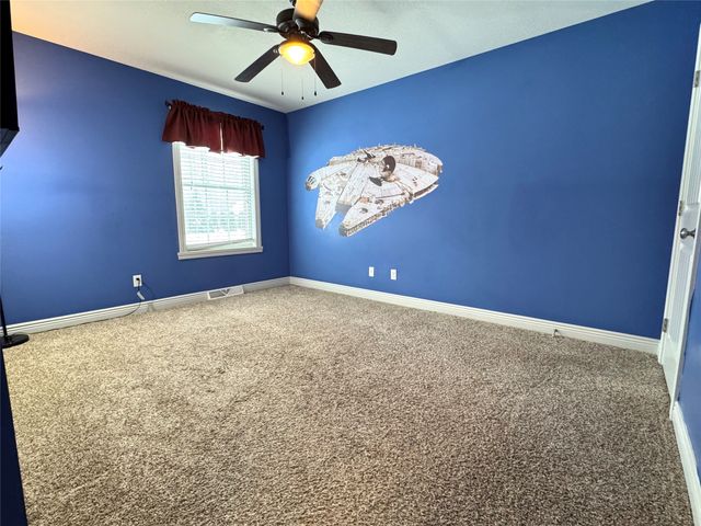 4385 STONE CREEK Drive, Erie, PA 16506