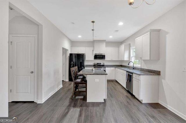 822 Pine Way, Dallas, GA 30157