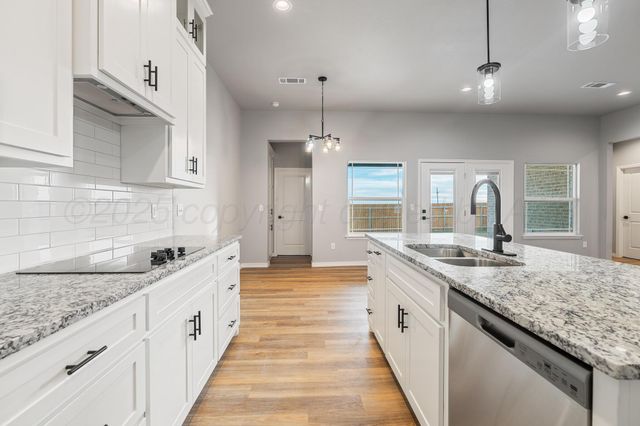 12561 LEONA Drive, Canyon, TX 79015