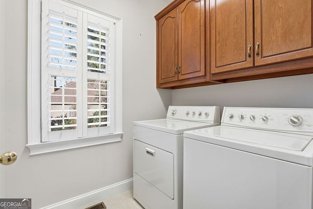 211 Montana Way, Canton, GA 30114