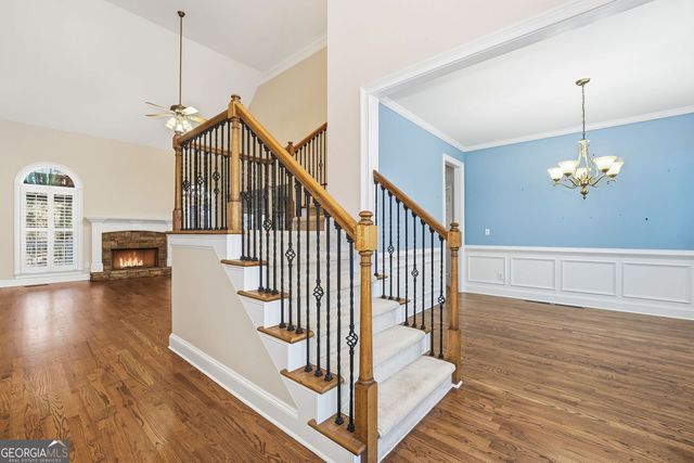 211 Montana Way, Canton, GA 30114