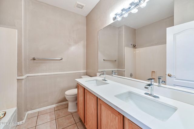 6222 W Wikieup Lane, Glendale, AZ 85308