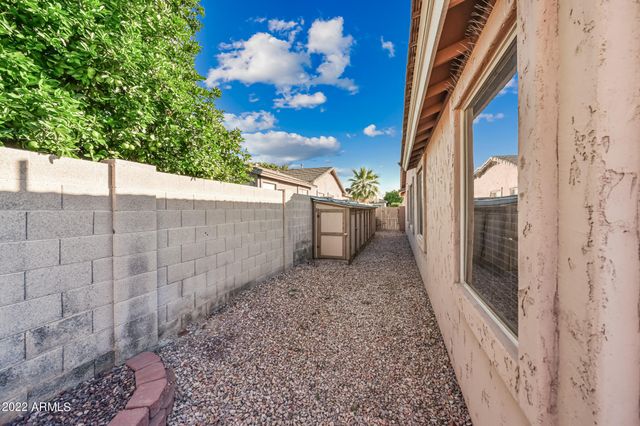6222 W Wikieup Lane, Glendale, AZ 85308