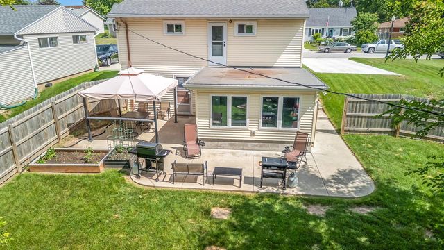 625 Western AVENUE, Sheboygan Falls, WI 53085