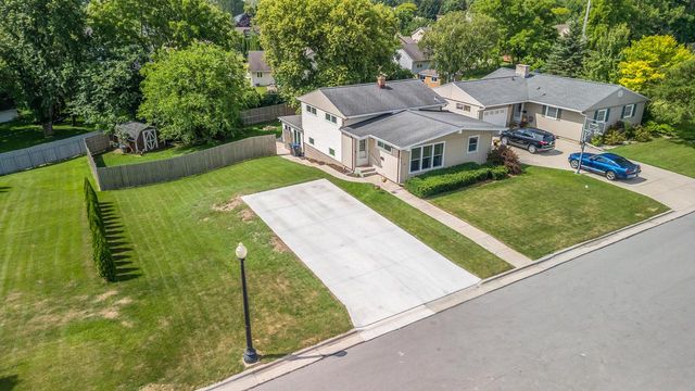 625 Western AVENUE, Sheboygan Falls, WI 53085