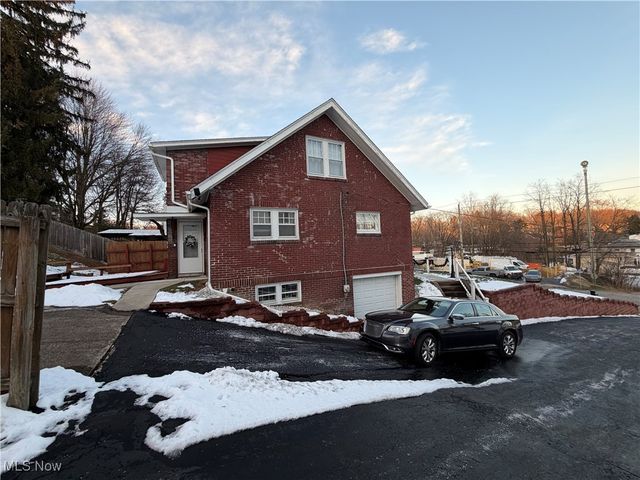 2809 Saint Clair Avenue, East Liverpool, OH 43920