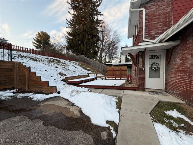 2809 Saint Clair Avenue, East Liverpool, OH 43920