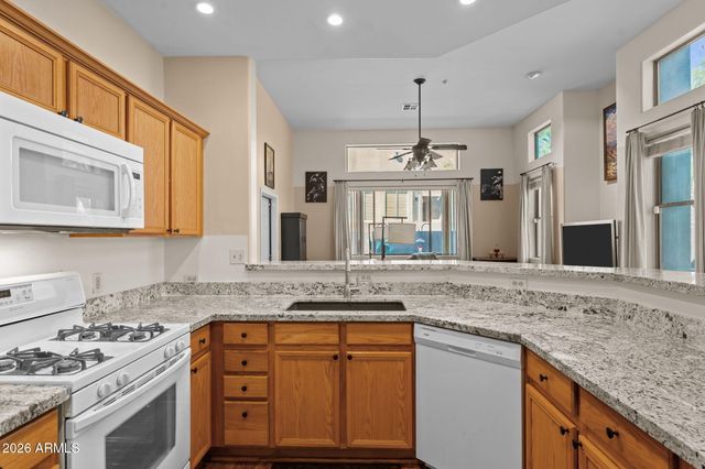 10 NORTHRIDGE Circle 10, Wickenburg, AZ 85390