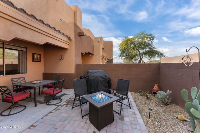10 NORTHRIDGE Circle 10, Wickenburg, AZ 85390