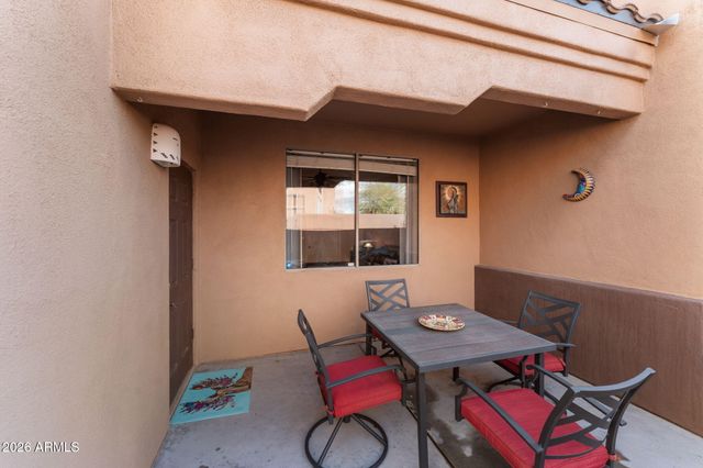 10 NORTHRIDGE Circle 10, Wickenburg, AZ 85390