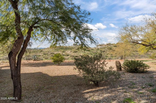 10 NORTHRIDGE Circle 10, Wickenburg, AZ 85390